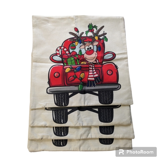 4pc set. Christmas Throw Pillow Covers. - Picture 4 of 5